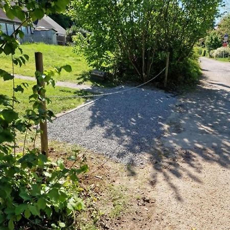 Cocon Douillet Avec Chaleur Ambiante Du Poele A Pellets Villa Hastiere-par-dela Bagian luar foto