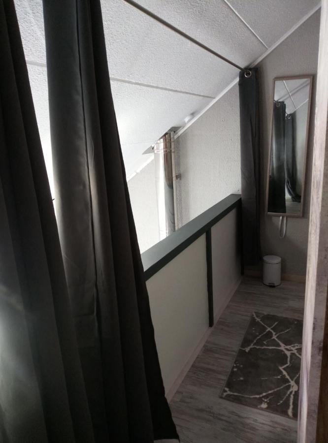 Cocon Douillet Avec Chaleur Ambiante Du Poele A Pellets Villa Hastiere-par-dela Bagian luar foto