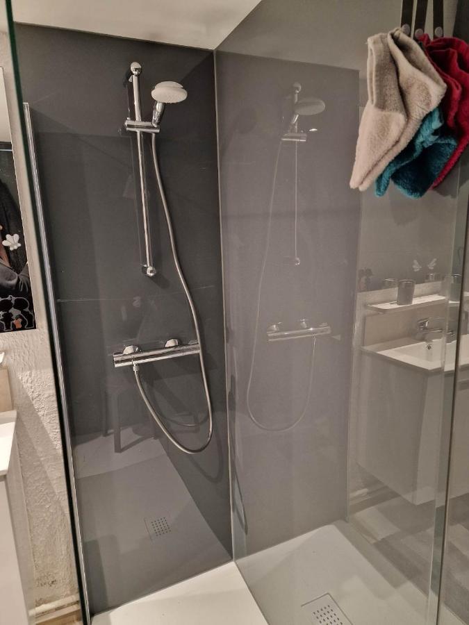 Cocon Douillet Avec Chaleur Ambiante Du Poele A Pellets Villa Hastiere-par-dela Bagian luar foto